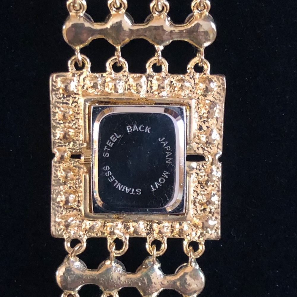 Vintage Bora Quartz Watch Square Face w Individually set Rhinestones Gold Links - Picture 8 of 12